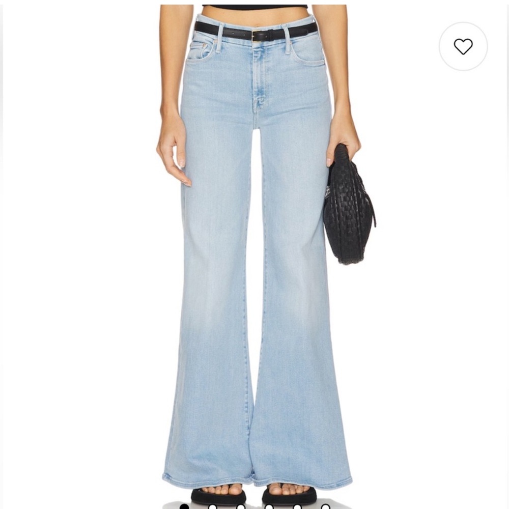 MOTHER The Roller Sneak Wide Leg Jeans in Ball's In Your Court Light Wash 25